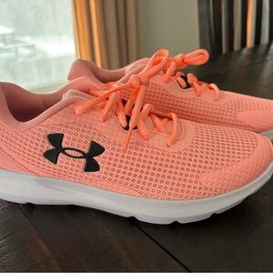 New Without Tags UnderArmour | 8.5 | Surge Coral Running Workout Athletic Shoe